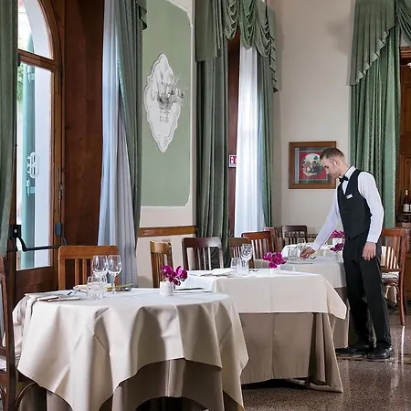Ercolini&savi Hotel 4*